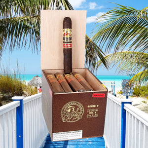 ラ グロリア クバーナ セリエ R マドゥロ No. 6 5"7/8 * 60