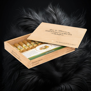 イヒニオ ガルシア レガド コネチカット 6 1/2 x 56