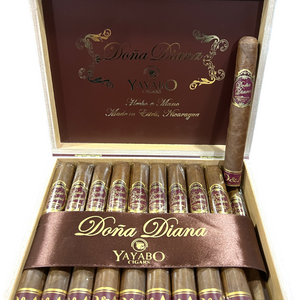 トロ エクアドル ハバノ (ドーニャ ディアナ) - 20 個入りボックス